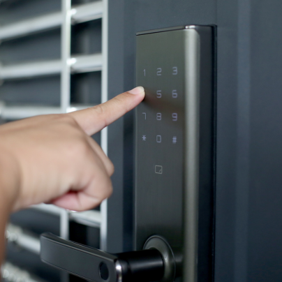 Long Beach keyless smart lock